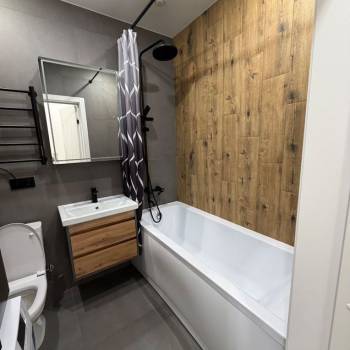 Сдается 2-х комнатная квартира, 60 м²