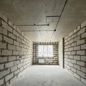 Продается 1-комнатная квартира, 42,8 м²