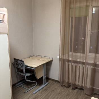 Сдается Многокомнатная квартира, 57 м²