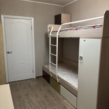 Сдается Многокомнатная квартира, 57 м²