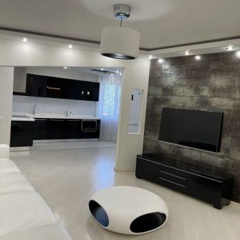 Сдается Многокомнатная квартира, 120 м²