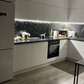 Продается 1-комнатная квартира, 35 м²