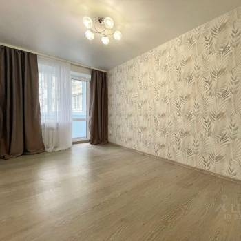 Продается 2-х комнатная квартира, 54 м²
