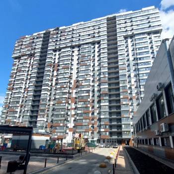 Продается 1-комнатная квартира, 35 м²