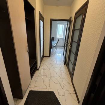 Продается 1-комнатная квартира, 38 м²