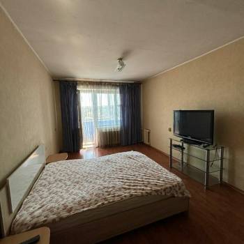 Сдается Многокомнатная квартира, 80 м²