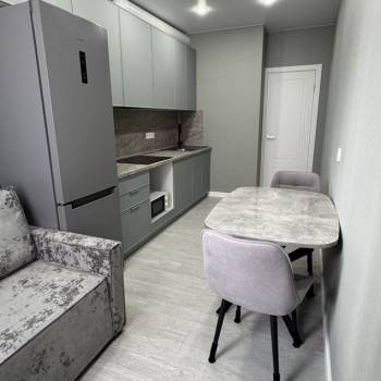 Сдается 1-комнатная квартира, 44 м²