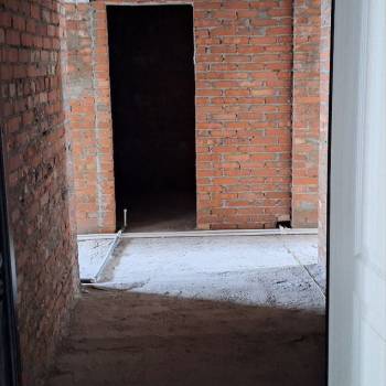 Продается 1-комнатная квартира, 63,5 м²