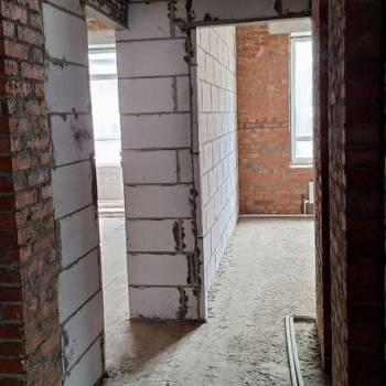 Продается 1-комнатная квартира, 63,5 м²