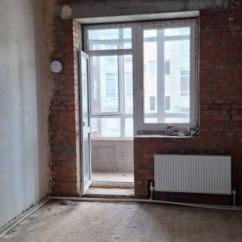 Продается 1-комнатная квартира, 63,5 м²