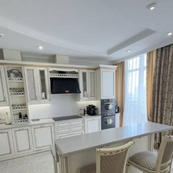 Продается 3-х комнатная квартира, 100 м²