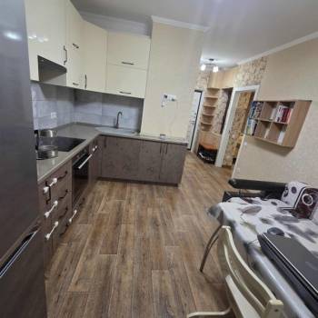 Продается 1-комнатная квартира, 44,4 м²
