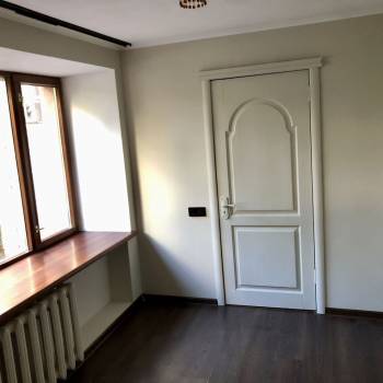 Продается 3-х комнатная квартира, 59,6 м²