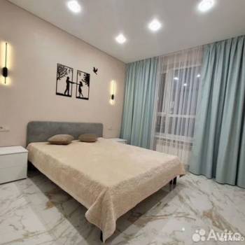 Продается 1-комнатная квартира, 36 м²