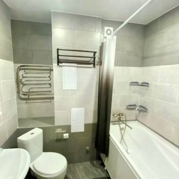 Продается 1-комнатная квартира, 41 м²
