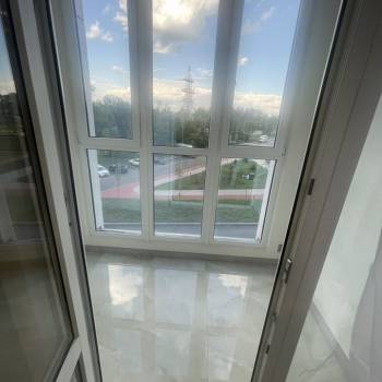 Продается 1-комнатная квартира, 37 м²