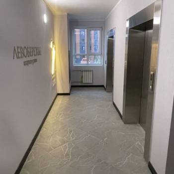 Продается 1-комнатная квартира, 37 м²