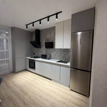 Сдается 1-комнатная квартира, 43 м²