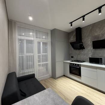 Сдается 1-комнатная квартира, 43 м²