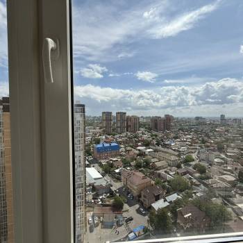 Сдается Многокомнатная квартира, 100 м²