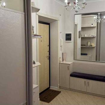 Сдается Многокомнатная квартира, 100 м²
