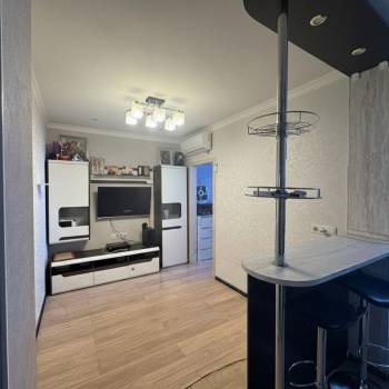 Продается 1-комнатная квартира, 44,2 м²