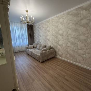 Сдается 2-х комнатная квартира, 65 м²