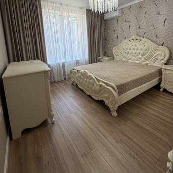 Сдается 2-х комнатная квартира, 65 м²