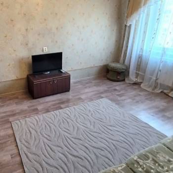 Сдается Многокомнатная квартира, 65 м²