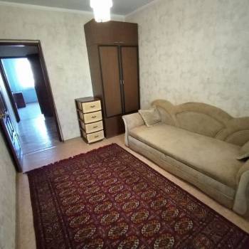 Сдается Многокомнатная квартира, 65 м²