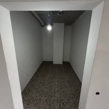 Продается Нежилое помещение, 61 м²