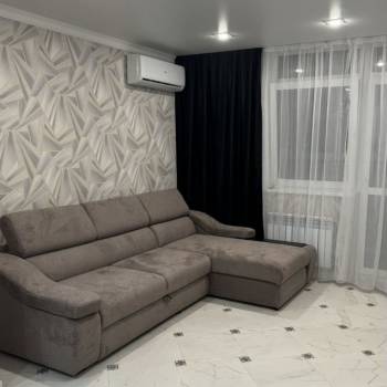 Сдается 1-комнатная квартира, 37 м²