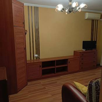 Сдается Многокомнатная квартира, 57 м²