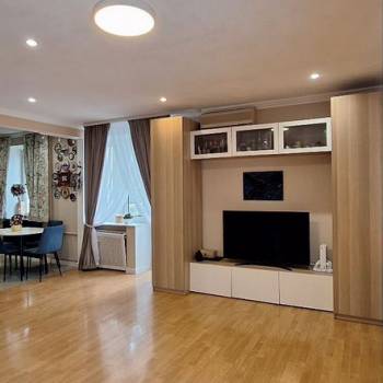 Продается 3-х комнатная квартира, 110 м²