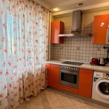 Сдается Многокомнатная квартира, 99 м²