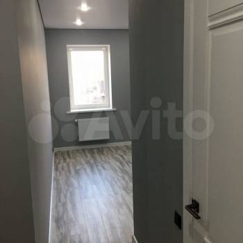 Продается 1-комнатная квартира, 38 м²