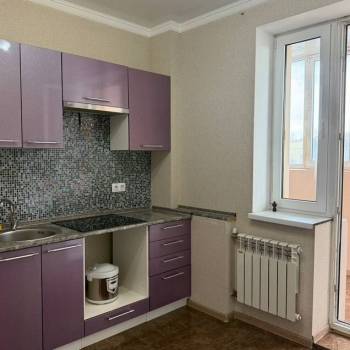 Сдается 1-комнатная квартира, 40 м²