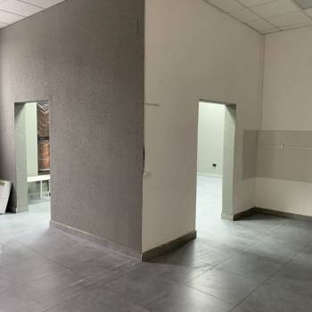 Сдается Нежилое помещение, 75 м²