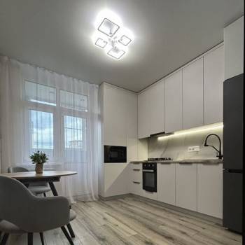Продается 2-х комнатная квартира, 58 м²