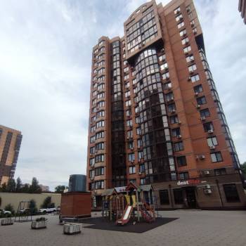 Сдается 1-комнатная квартира, 42 м²