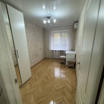 Сдается Многокомнатная квартира, 58 м²