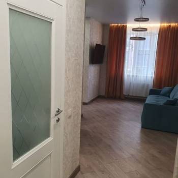 Сдается 1-комнатная квартира, 39 м²