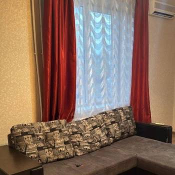 Сдается 1-комнатная квартира, 44 м²