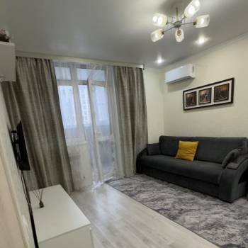 Сдается 1-комнатная квартира, 46 м²