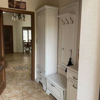 Продается Дом, 180 м²