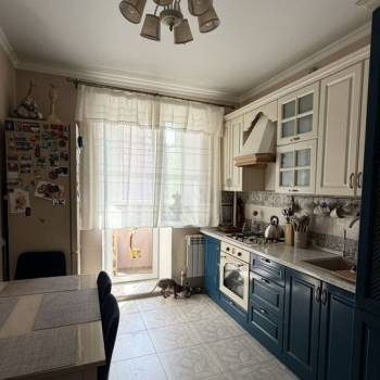 Продается 2-х комнатная квартира, 54 м²