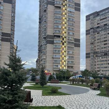 Сдается 1-комнатная квартира, 41 м²