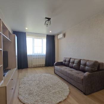 Сдается 1-комнатная квартира, 45 м²