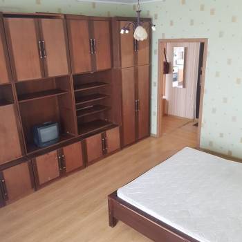 Продается 1-комнатная квартира, 60,3 м²