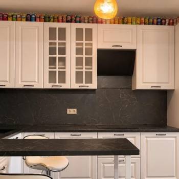Продается 1-комнатная квартира, 82 м²